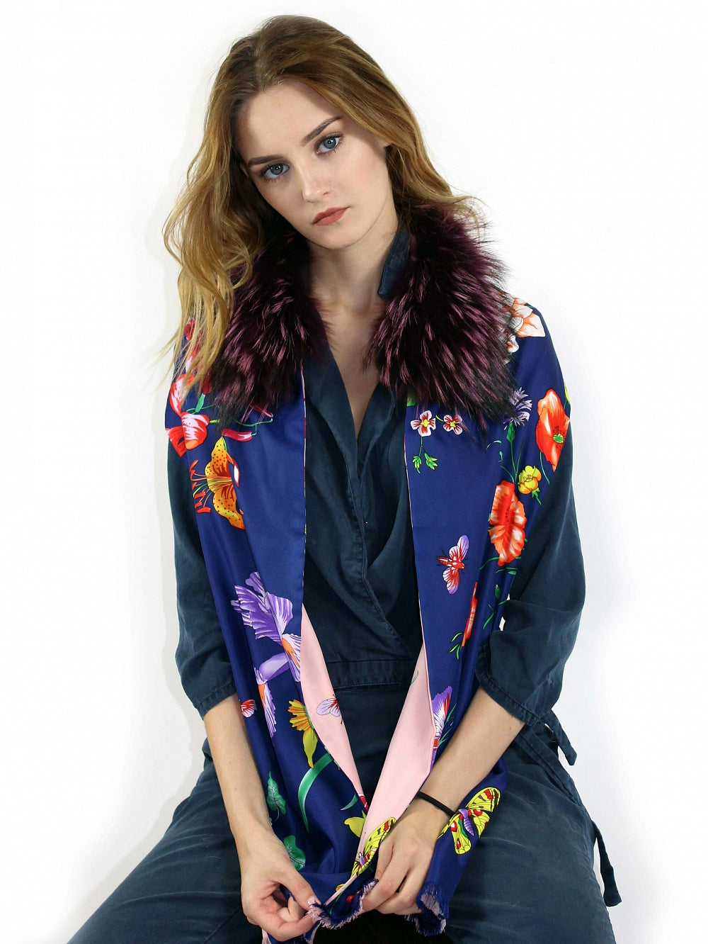 Bright viscose and raccoon fur scarf