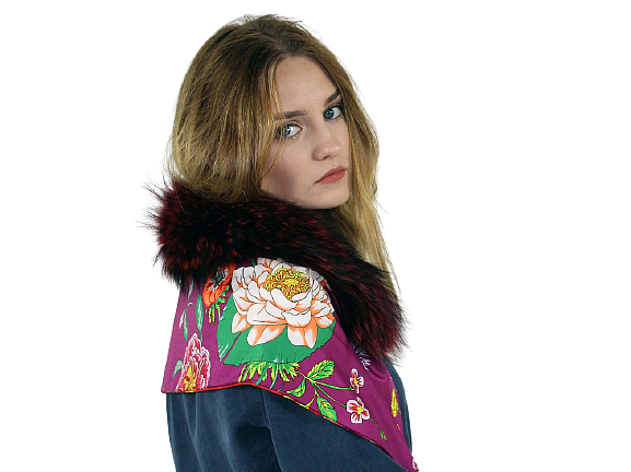 Beautiful viscose and raccoon fur scarf