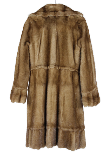 Prabangūs smėlio spalvos įliemenuoti ištisiniai audinės kailiniai