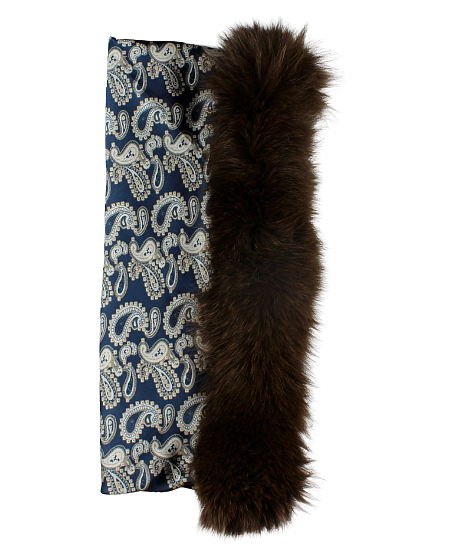 Country shawl with unique patterns and natural fox fur