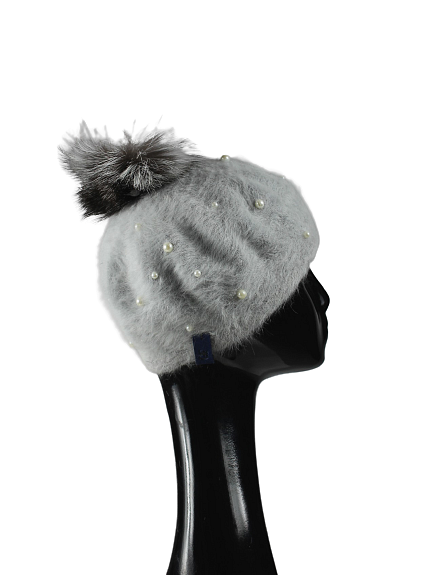 Grey beret with pearls and silver fox fur