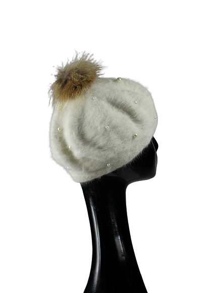 Warm beret with natural fox fur pompom