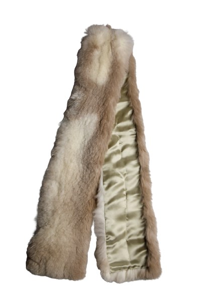 Warm and beautiful cream colored fox fur scarf