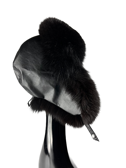 Black men's hat with natural fur and leather