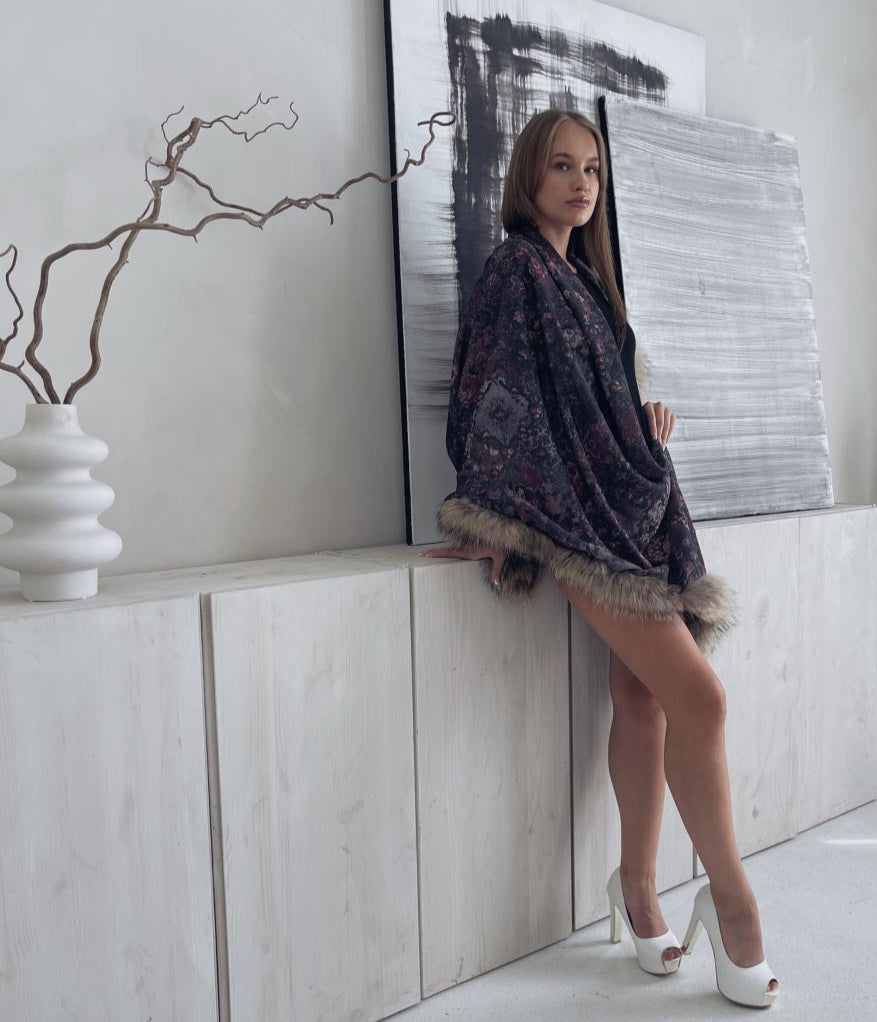 Exclusive handmade long scarf with floral patterns with natural fur
