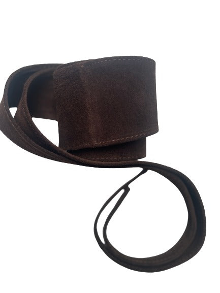 Stylish waist belt in dark brown colour