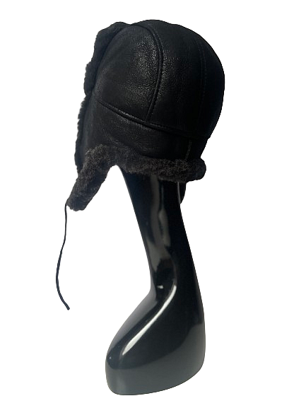 Men's warm hat in the "Pilot" model