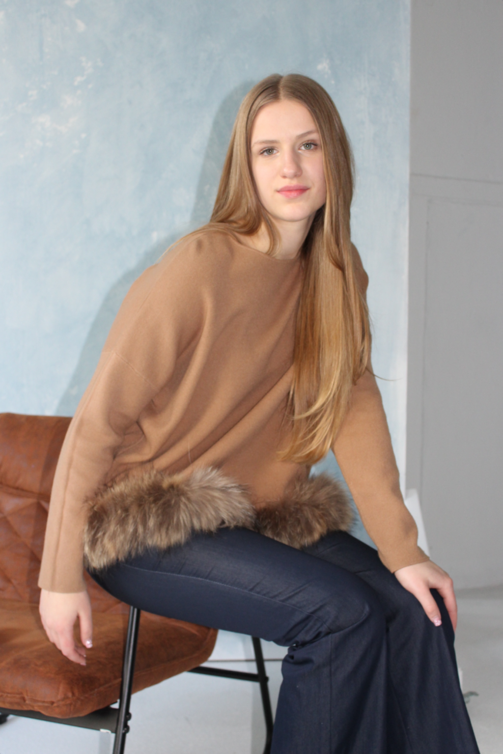 Exclusive women's sweater with natural fur