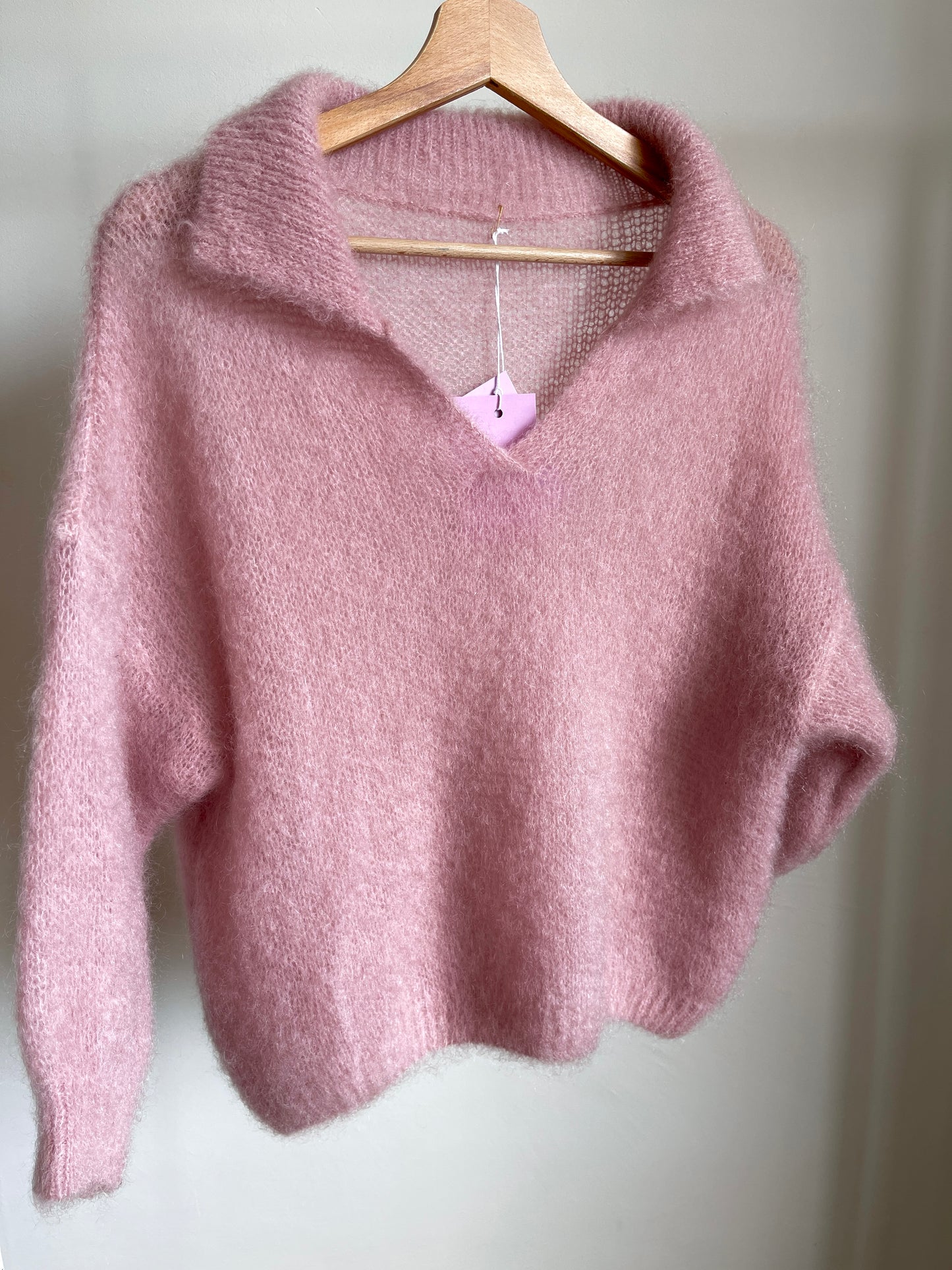 Baby pink elegant sweater for woman