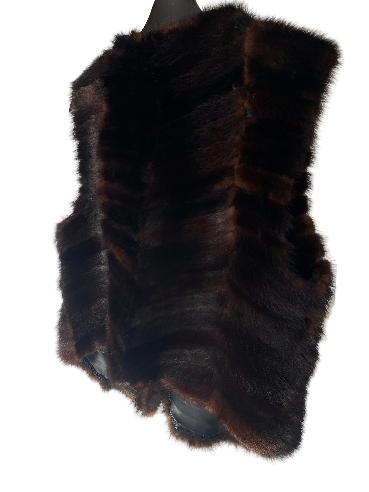 Vintažinio stiliaus tikro kailio liemenė - rankų darbo ruda liemenė