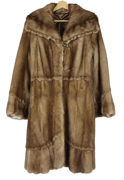 Prabangūs smėlio spalvos įliemenuoti ištisiniai audinės kailiniai