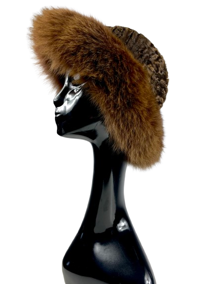 Brown elegant hat for women