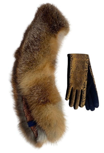 Elegant fox fur collar and beautiful gloves